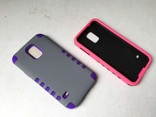 Plastic + silicone three-layer mobile phone case